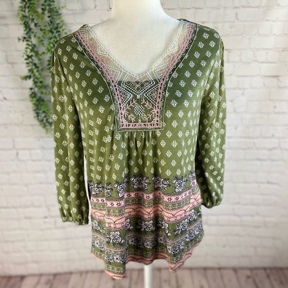 NO Boundaries Boho Blouse M - Picture 1 of 2